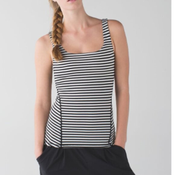 EC Lululemon Amala Tank - Narrow Bold Stripe Black Angel Wing - Size 8 - Picture 1 of 5